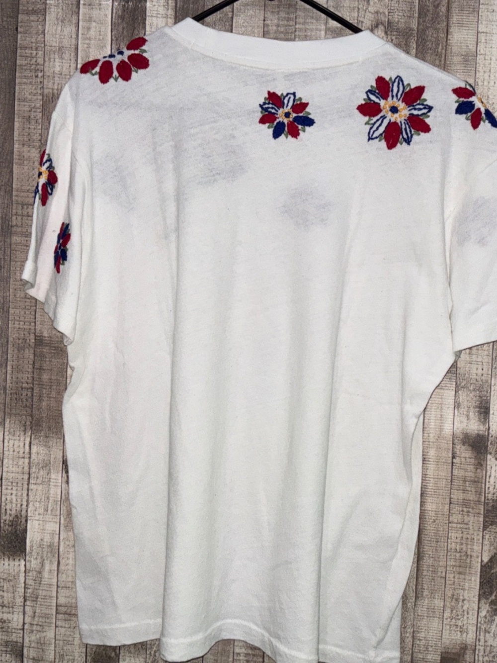 FREE PEOPLE EMBROIDERED TEE - Picture 2 of 7